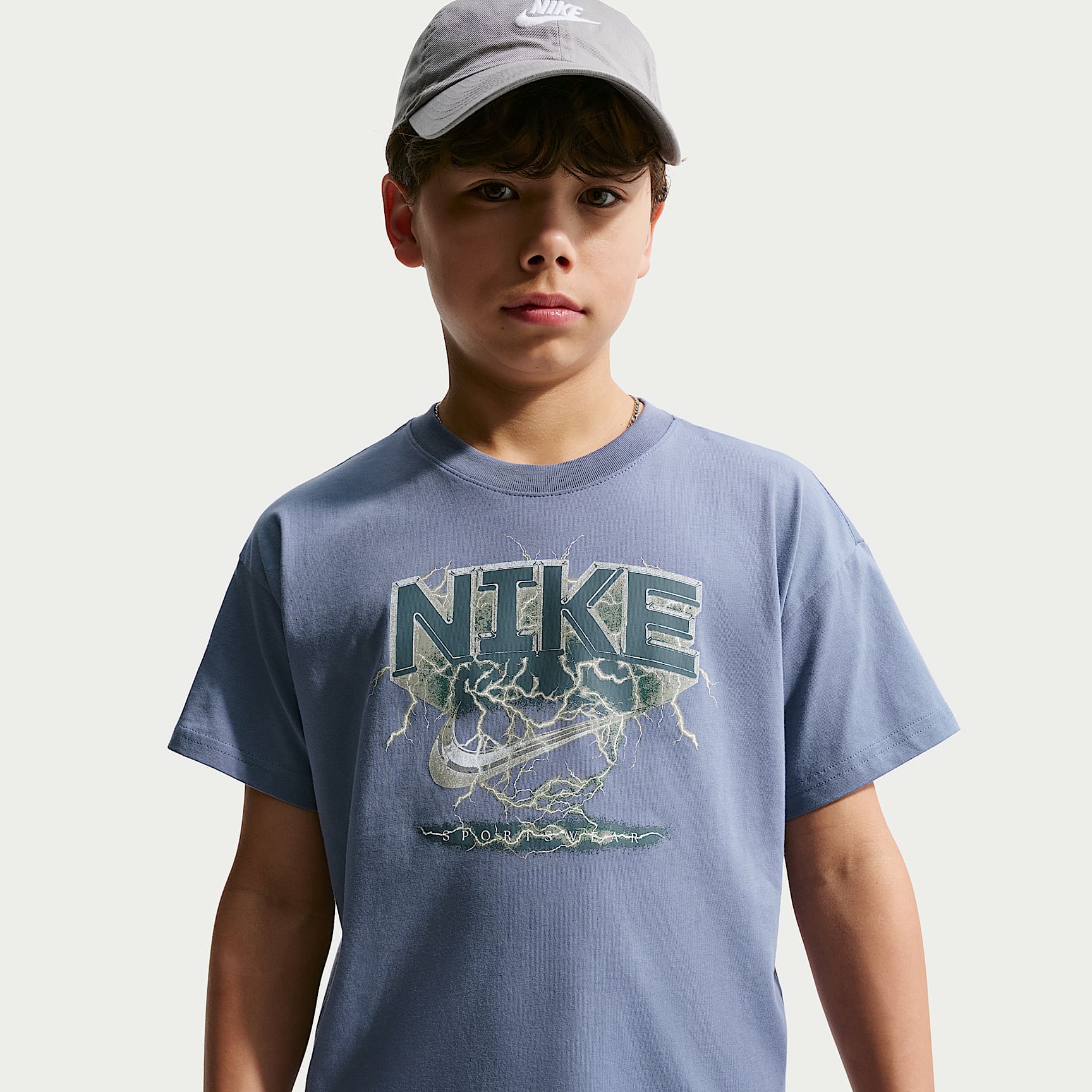 Nike Sportswear Big Kids' T-Shirt. Nike.com